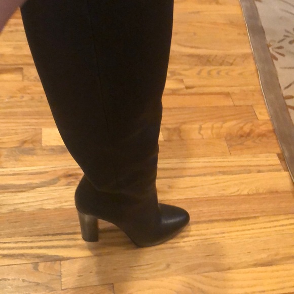 Prada boots - Picture 4 of 4
